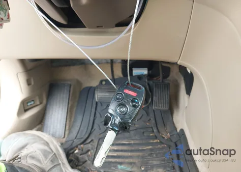 2005 Honda Accord 3.0 Ex from USA, damaged, VIN 1HGCM66595A015350